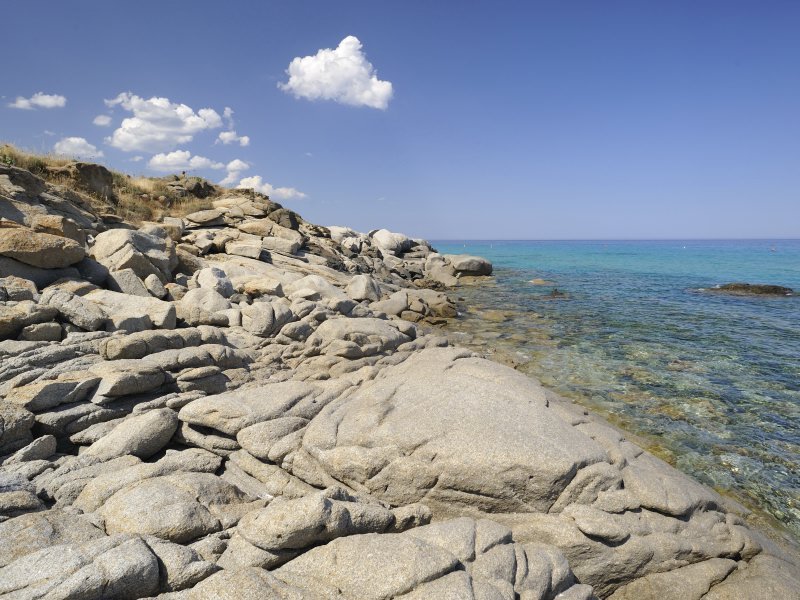 Felsen am Strand von S.Elmo Felsen am Strand von S.Elmo
