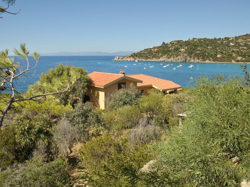 Blick auf das Haus mit Meer Blick auf das Haus mit Meer