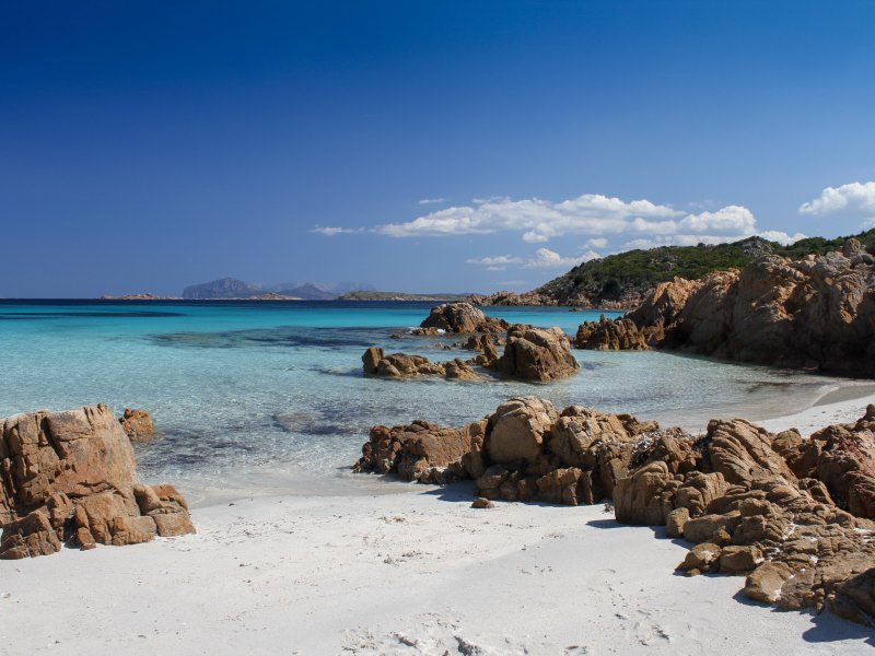 Strand Romazzino, nur 17 km. entfernt Strand Romazzino, nur 17 km. entfernt