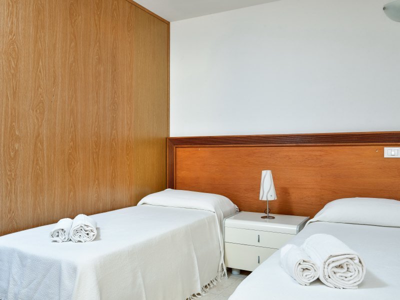 Schlafzimmer 1 im UG Schlafzimmer 1 im UG
