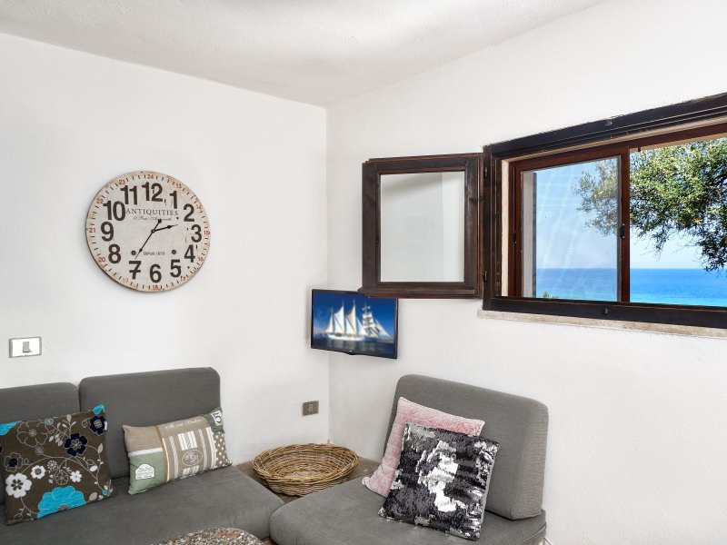 Sofaecke und Fenster mit Meerblick Sofaecke und Fenster mit Meerblick