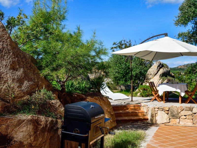 Terrasse zwischen Granitfelsen Terrasse zwischen Granitfelsen