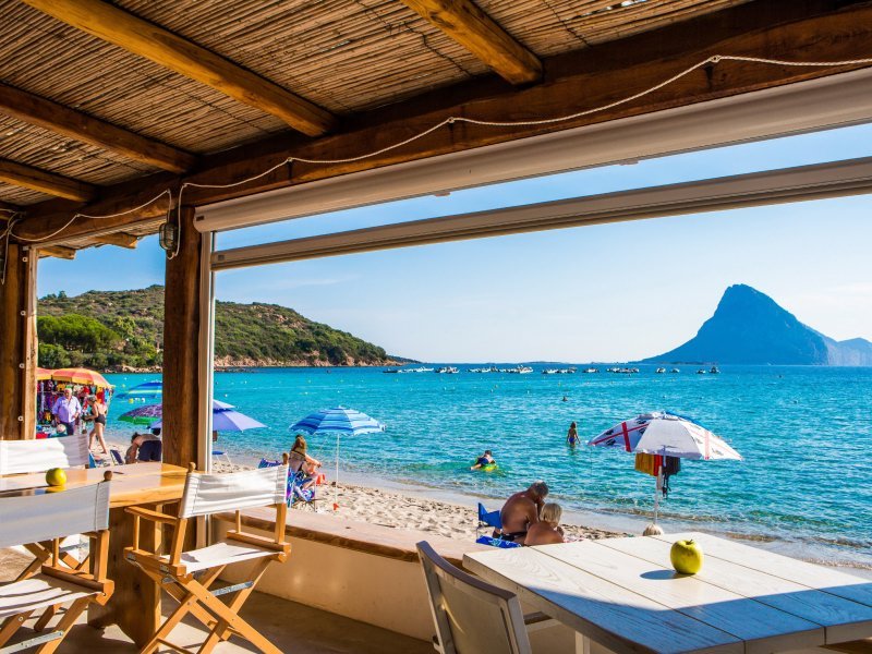 Restaurant La Tavernetta direkt am Strand von Porto Taverna Restaurant La Tavernetta direkt am Strand von Porto Taverna