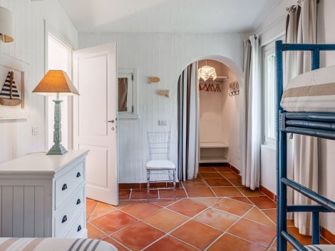 Begehbarer Schrank in Schlafzimmer 2 Begehbarer Schrank in Schlafzimmer 2