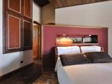 Camera da letto con accesso alla terrazza