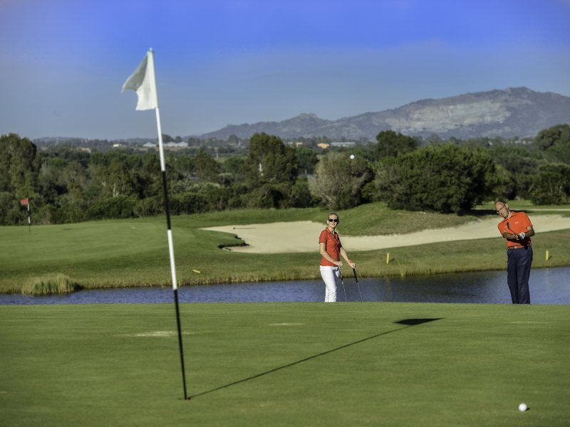 27 Loch Golfplatz Is Molas - ein Spaziergang von Aquila Alta zum Golfunterricht