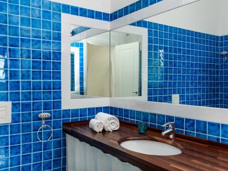 Bad 1 mit Dusche
