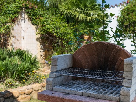 Malerischer Grillplatz im Freien