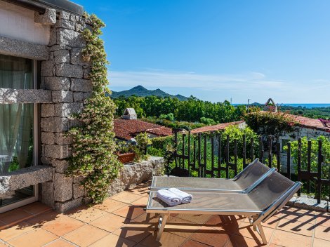 Sonnenbaden auf der Terrasse